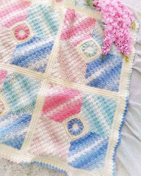 Crochet C2C Flower Corners Blanket