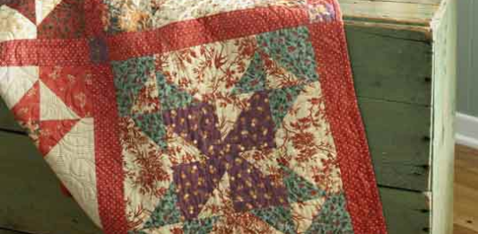 Country Windmills – Quilt and Pillows